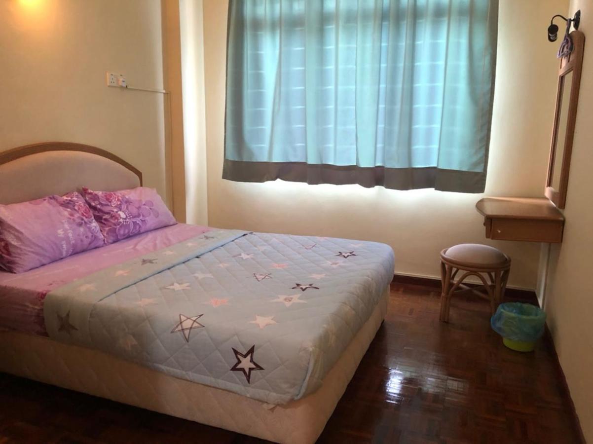 99 Glory - Seaview, Poolview, Beachfront,wifi Seremban