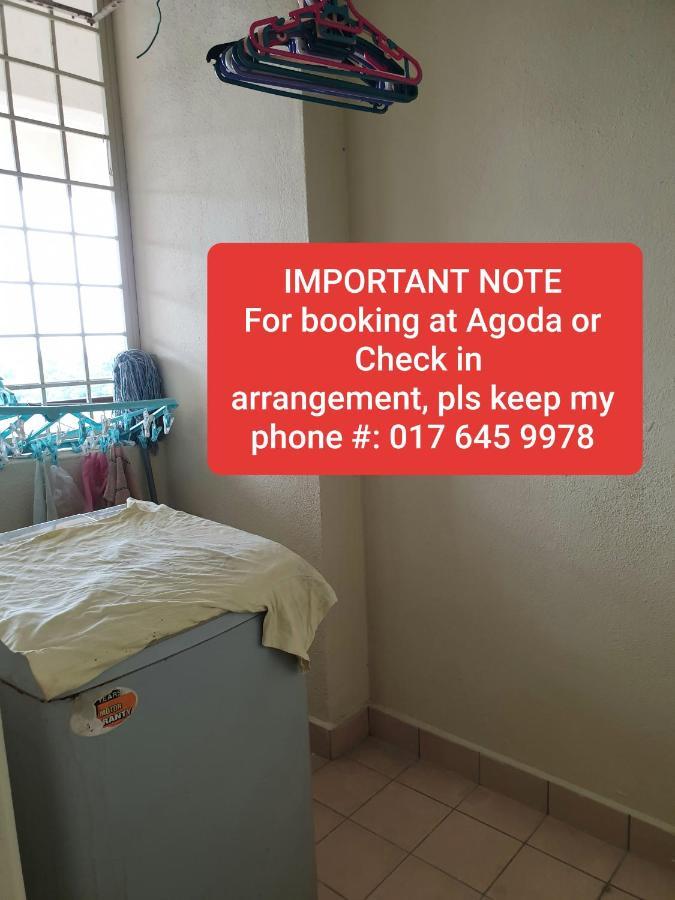 Rumah percutian 99 Glory - Seaview, Poolview, Beachfront,wifi *