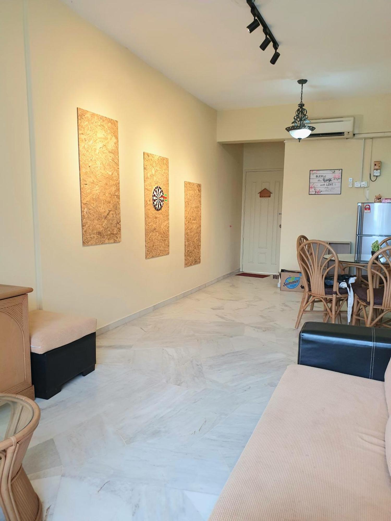 99 Glory - Seaview, Poolview, Beachfront,wifi